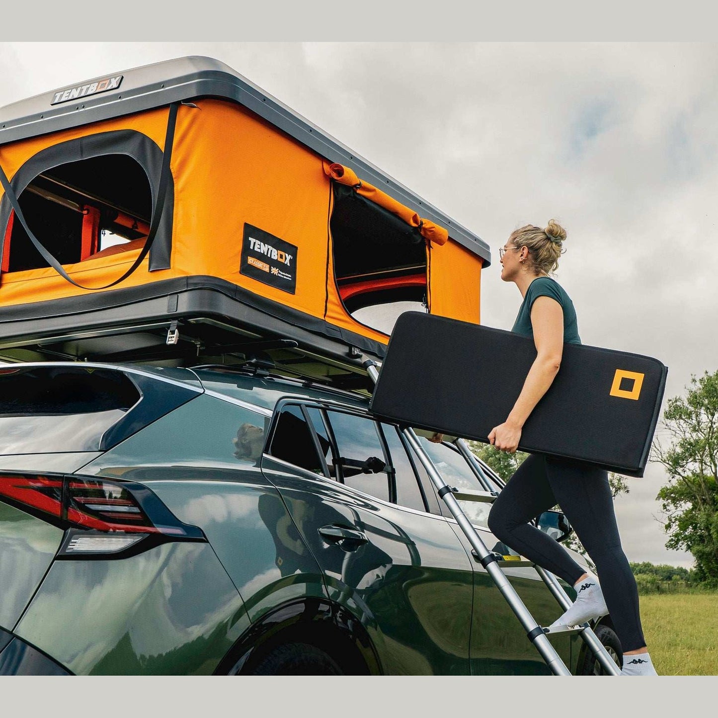 BackRest: Comfort for your TentBox in Scotland Transform your TentBox with BackRest for ultimate comfort. Visit our Glasgow showroom for expert advice!