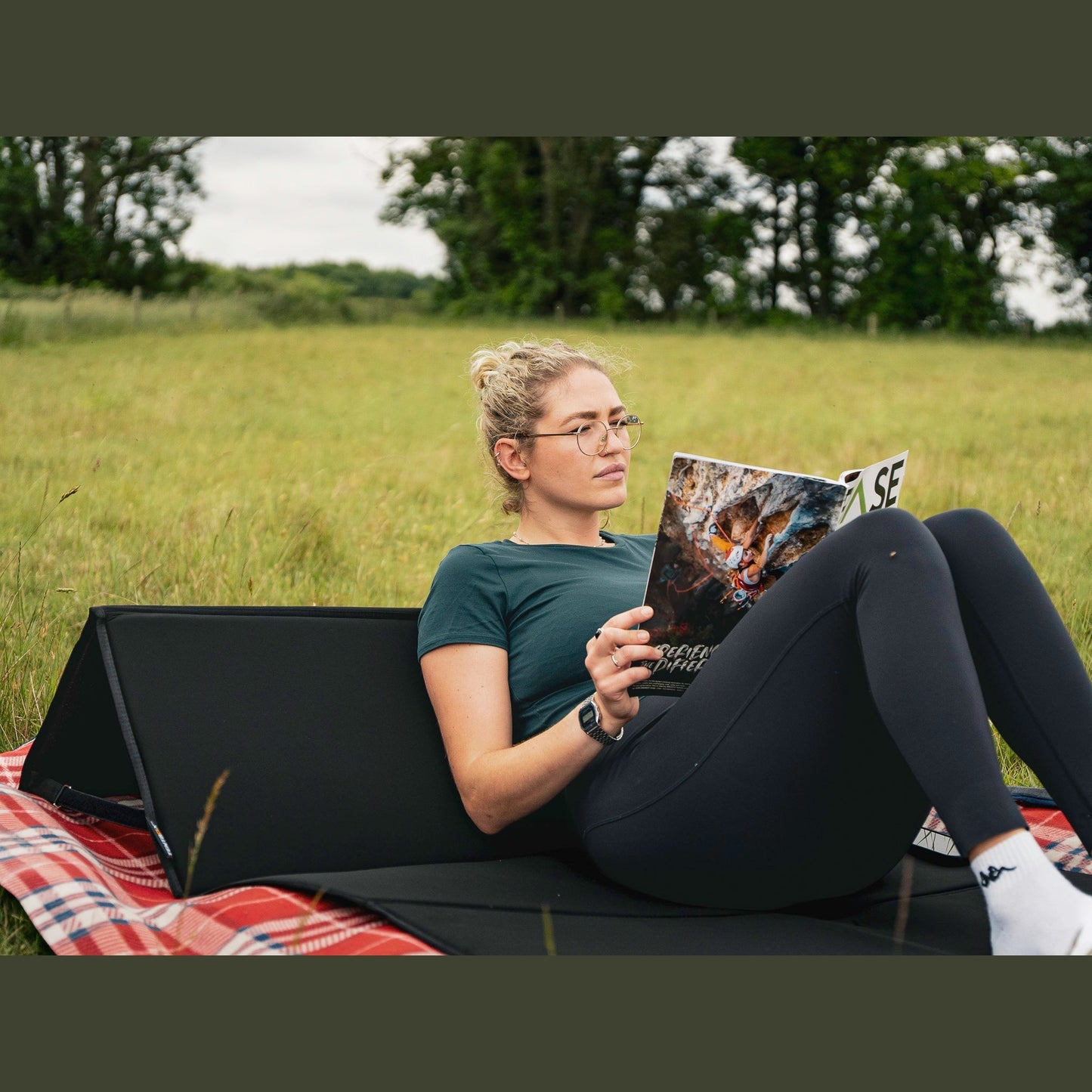 BackRest: Comfort for your TentBox in Scotland Transform your TentBox with BackRest for ultimate comfort. Visit our Glasgow showroom for expert advice!