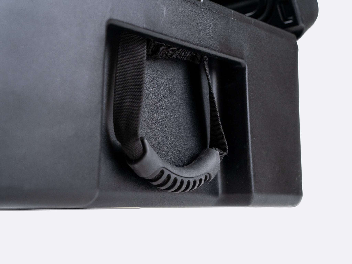 TentBox Cargo Storage Box A spacious, watertight storage box designed for carrying gear, which attaches to the roof of your TentBox Cargo. Equipped with quick-release brackets, it allows for easy removal and reattachment to your roof bars, whether at home