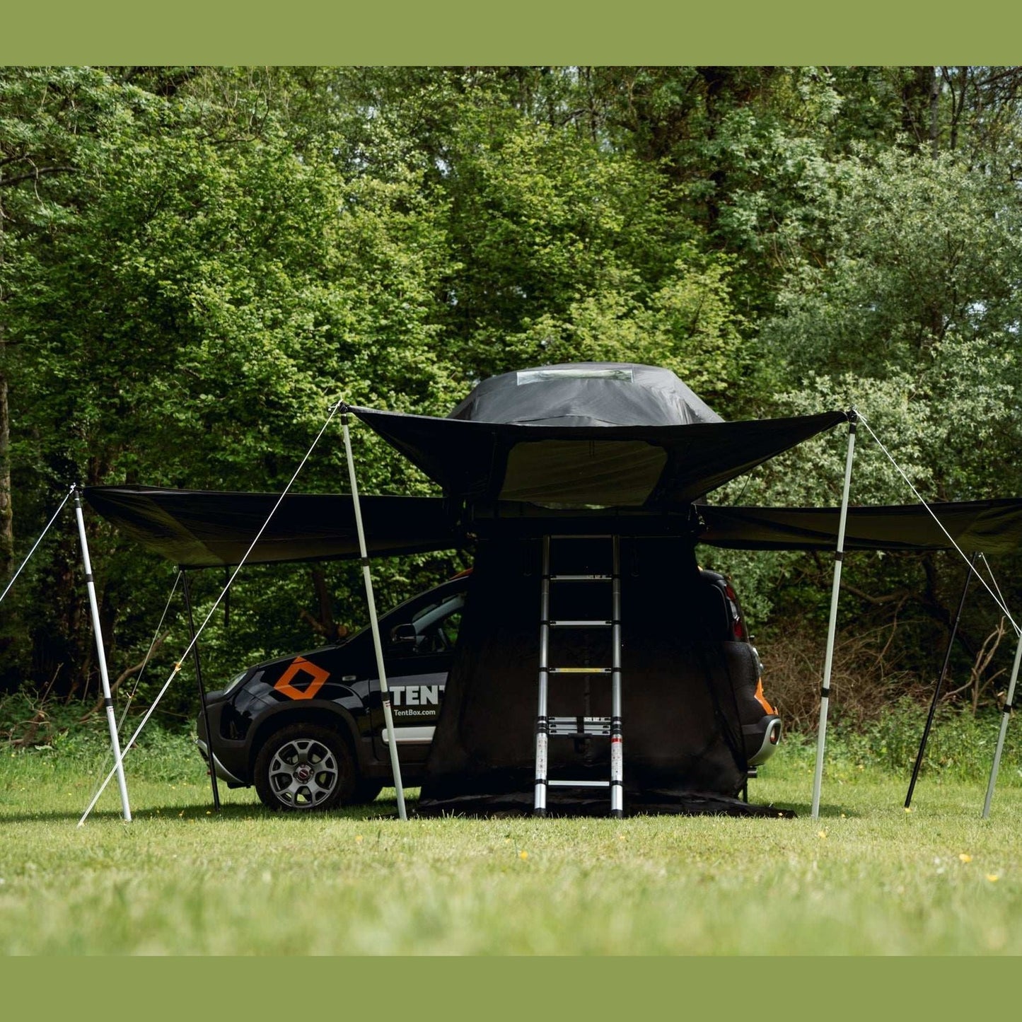 TentBox Living Pod (Lite 2.0) Effortlessly expand your TentBox Lite 2.0 setup with the Living Pod, designed to create a spacious, weatherproof area beneath the fold-out section of your rooftop tent. Whether you're camping in the Scottish Highlands or esca