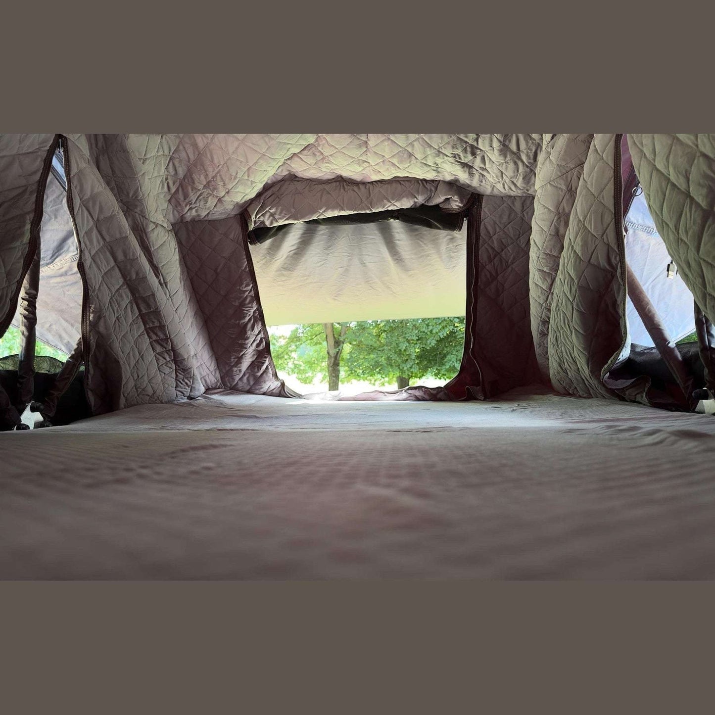 RoofBunk Explorer XL Soft Shell Roof Tent Thermal Insulation Pod