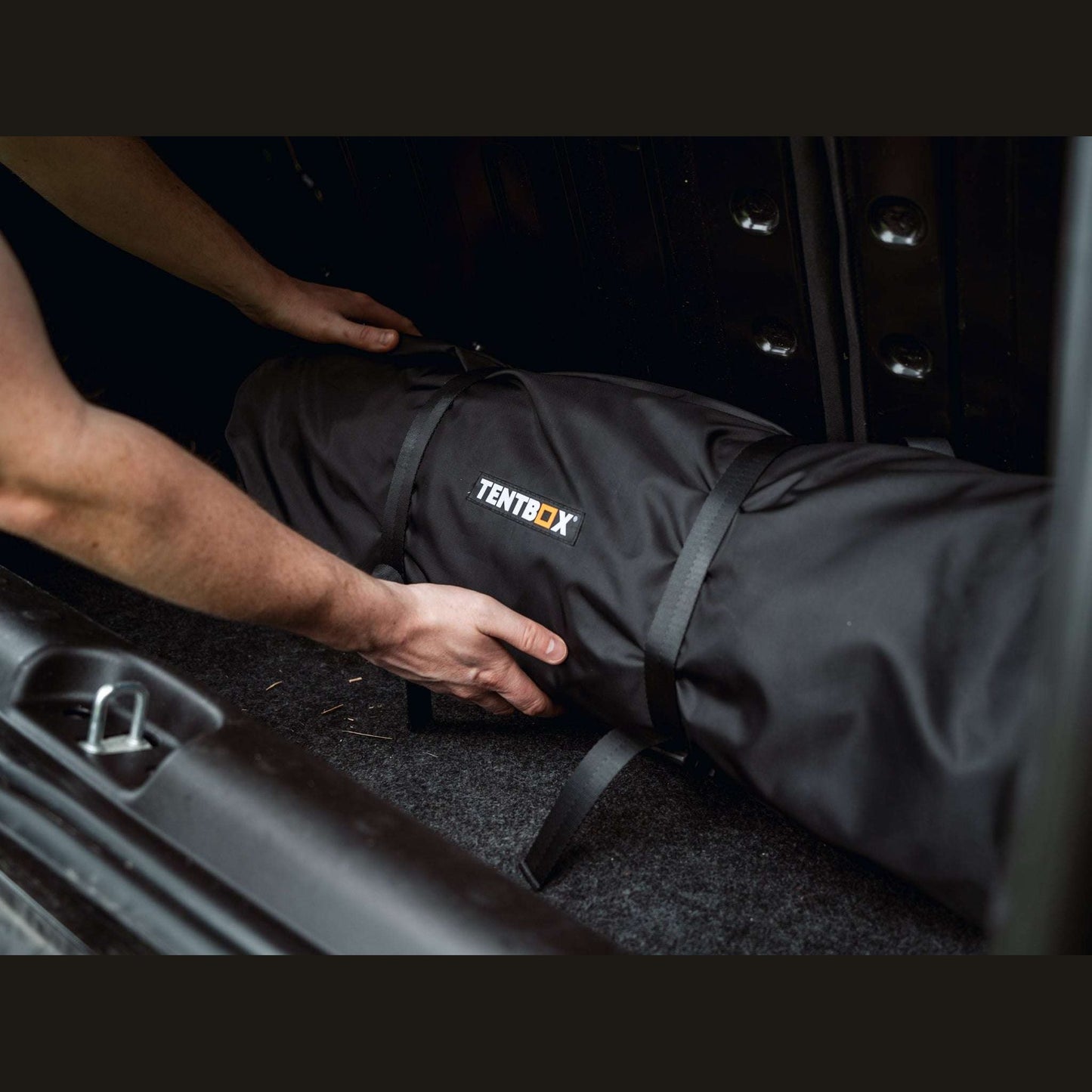 TentBox Living Pod (Lite 2.0) Effortlessly expand your TentBox Lite 2.0 setup with the Living Pod, designed to create a spacious, weatherproof area beneath the fold-out section of your rooftop tent. Whether you're camping in the Scottish Highlands or esca