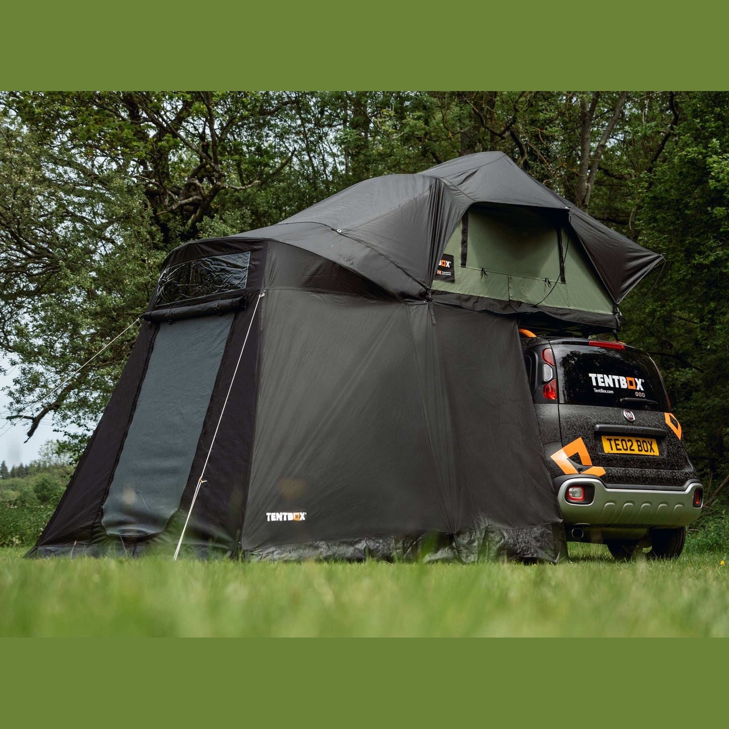 TentBox Living Pod (Lite 2.0) Effortlessly expand your TentBox Lite 2.0 setup with the Living Pod, designed to create a spacious, weatherproof area beneath the fold-out section of your rooftop tent. Whether you're camping in the Scottish Highlands or esca
