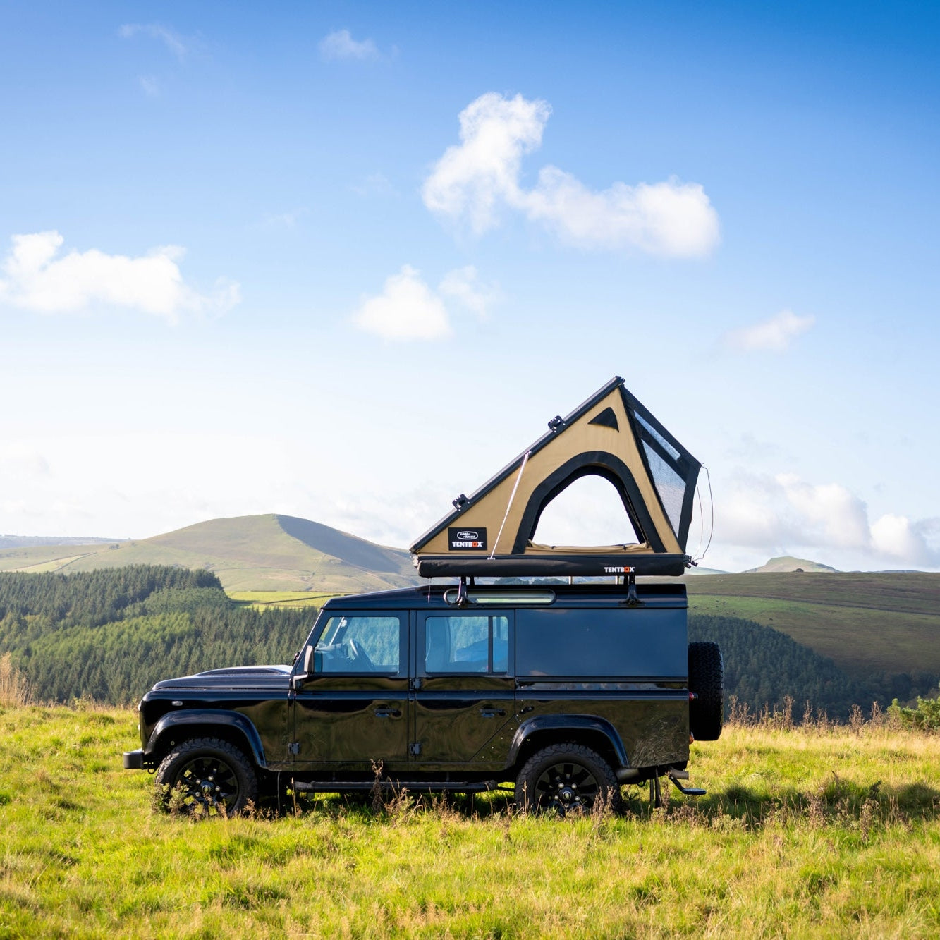 TentBox Cargo – Roof Tent with Extra Storage TentBox Cargo combines a hard shell roof tent with built-in storage space, perfect for adventure gear and comfortable camping on the go.
