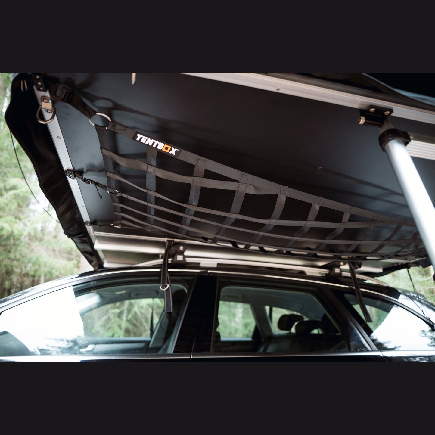 TentBox Lite XL – Spacious Folding Roof Tent TentBox Lite XL offers extra space and lightweight design. Easy to set up, perfect for couples or small families on outdoor adventures.