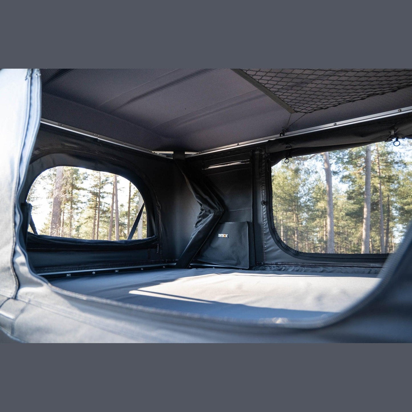TentBox Classic – Hard Shell Roof Tent TentBox Classic is a premium hard shell roof tent with fast setup, all-weather durability, and room for two—perfect for year-round adventures.