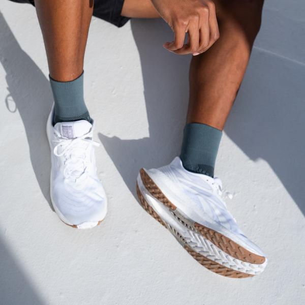 Versus Running Quarter Socks