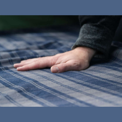 Lite 2.0 Fitted Sheets | West End Outdoors These soft cotton sheets are designed to fit the shape of your Lite 2.0 mattress perfectly, and come with two matching pillowcases to complete the set.