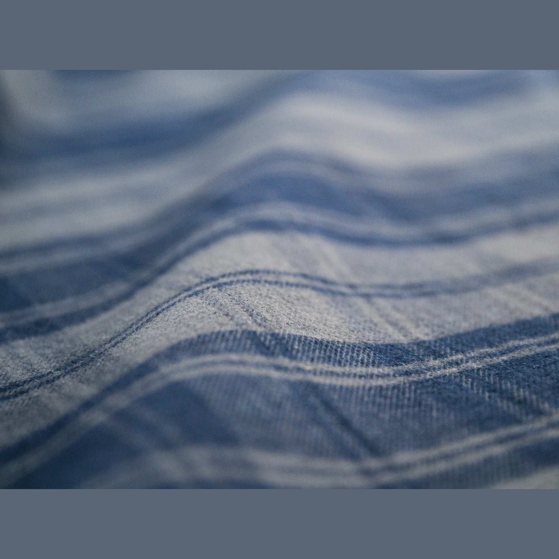 Lite 2.0 Fitted Sheets | West End Outdoors These soft cotton sheets are designed to fit the shape of your Lite 2.0 mattress perfectly, and come with two matching pillowcases to complete the set.