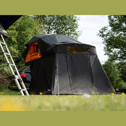 Lite XL Living Pod (Lite XL) Effortlessly create a spacious, functional area beneath your Lite XL, perfect for staying dry during rain or enjoying shade on sunny days. Activate 'wing-mode' for an even larger sheltered space. The design integrates the ladd