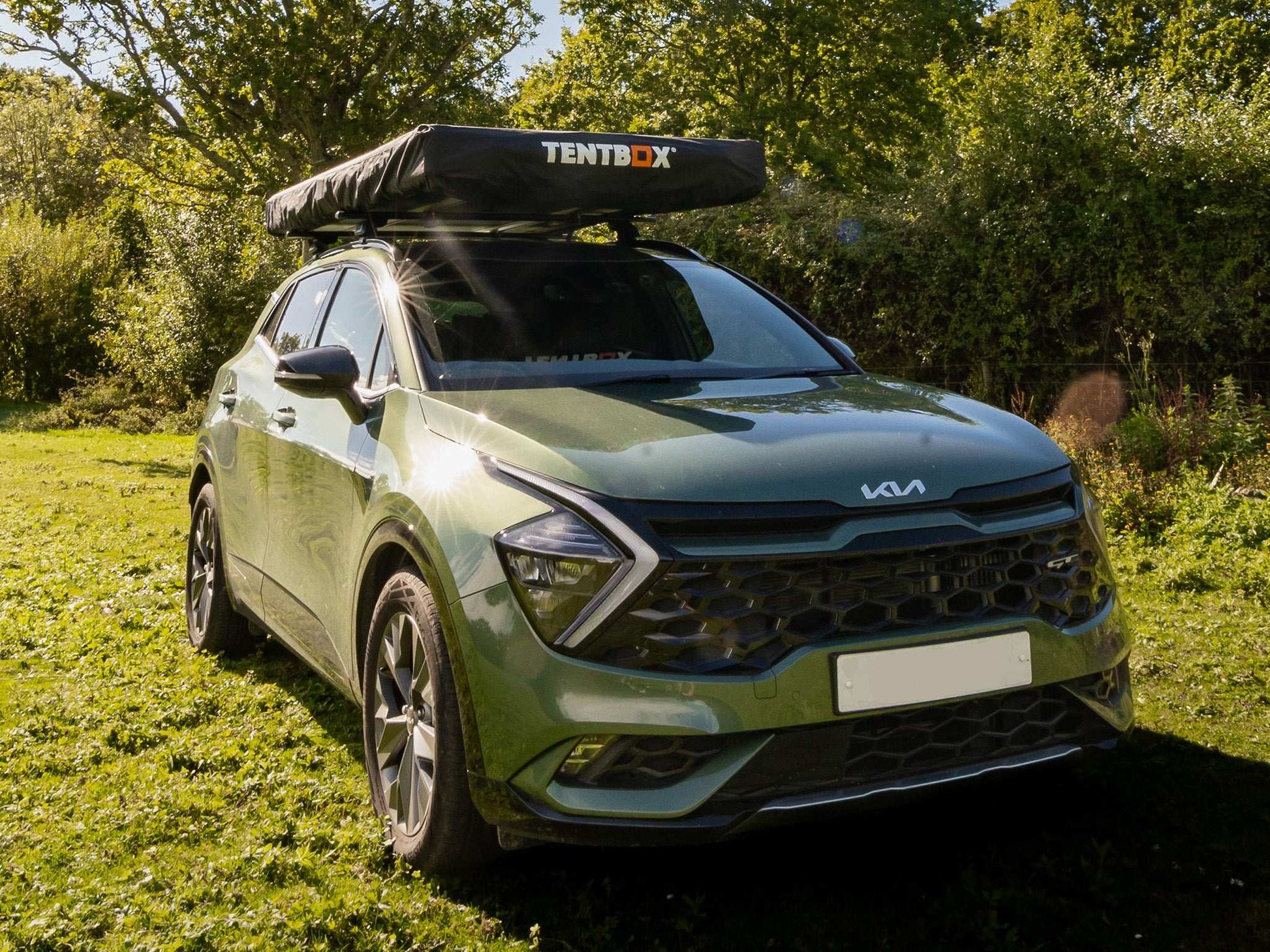 Cargo Protective Cover Protect your TentBox Cargo 2.0 from the elements with our new, durable cover. The elasticated edges provide a secure fit, making it perfect for year-round use. Compatible with both TentBox Cargo 1.0 and TentBox Cargo 2.0 (with or wi
