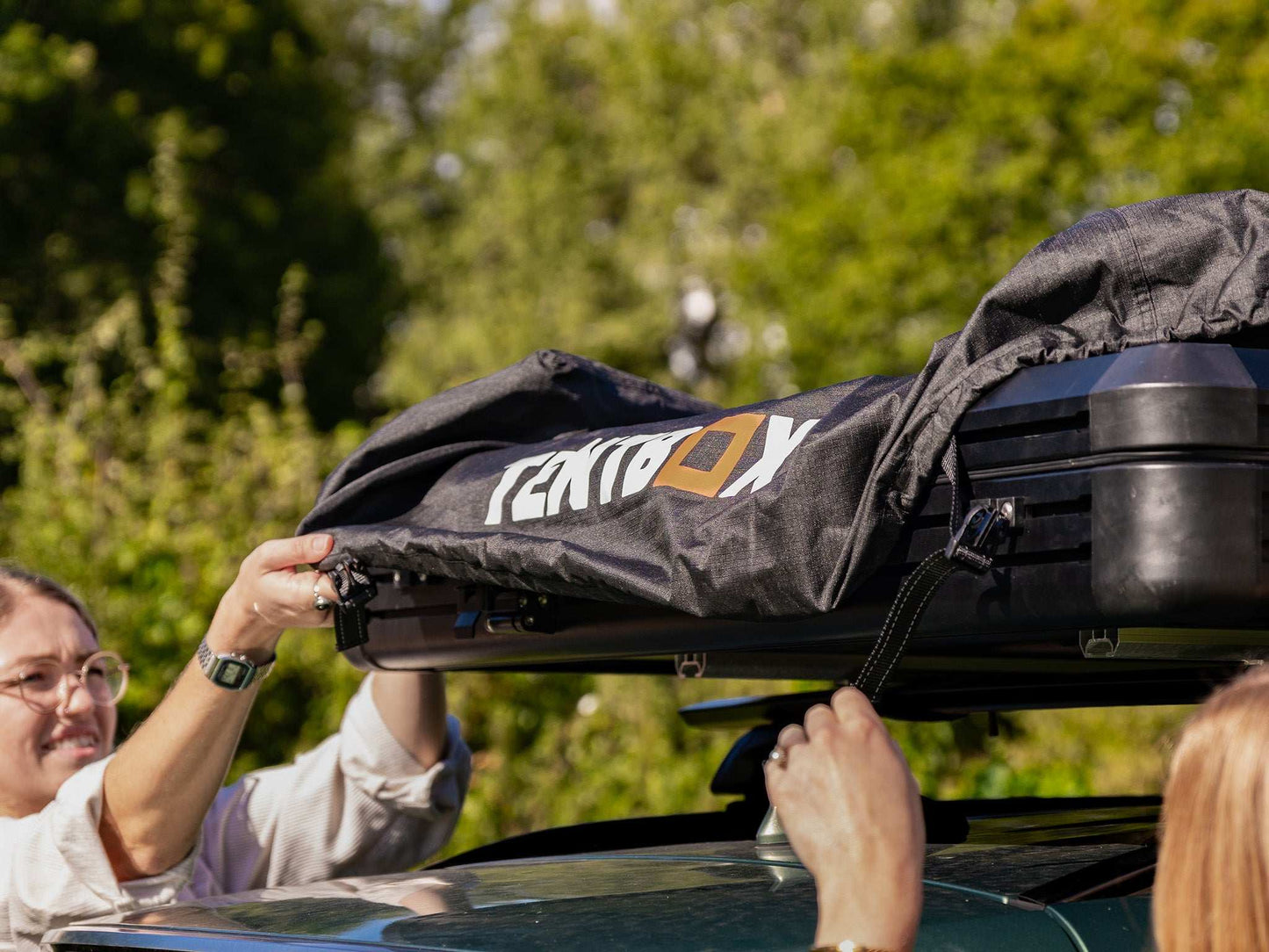Cargo Protective Cover Protect your TentBox Cargo 2.0 from the elements with our new, durable cover. The elasticated edges provide a secure fit, making it perfect for year-round use. Compatible with both TentBox Cargo 1.0 and TentBox Cargo 2.0 (with or wi