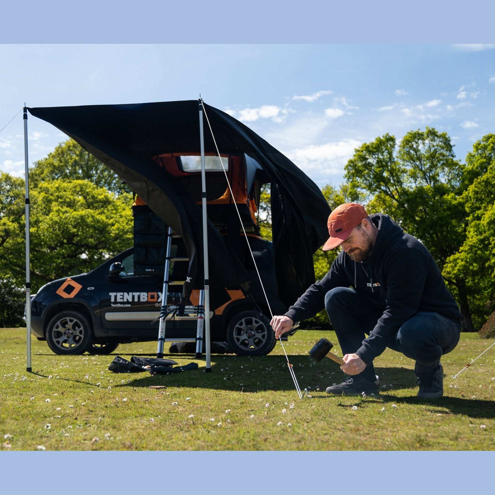 Lite XL Tunnel Awning (Lite XL) The Tunnel Awning is an excellent addition to your Lite XL, providing extra shelter and completing your camping setup. Whether you need shade from the sun or protection from light rain, it attaches seamlessly to your TentBo