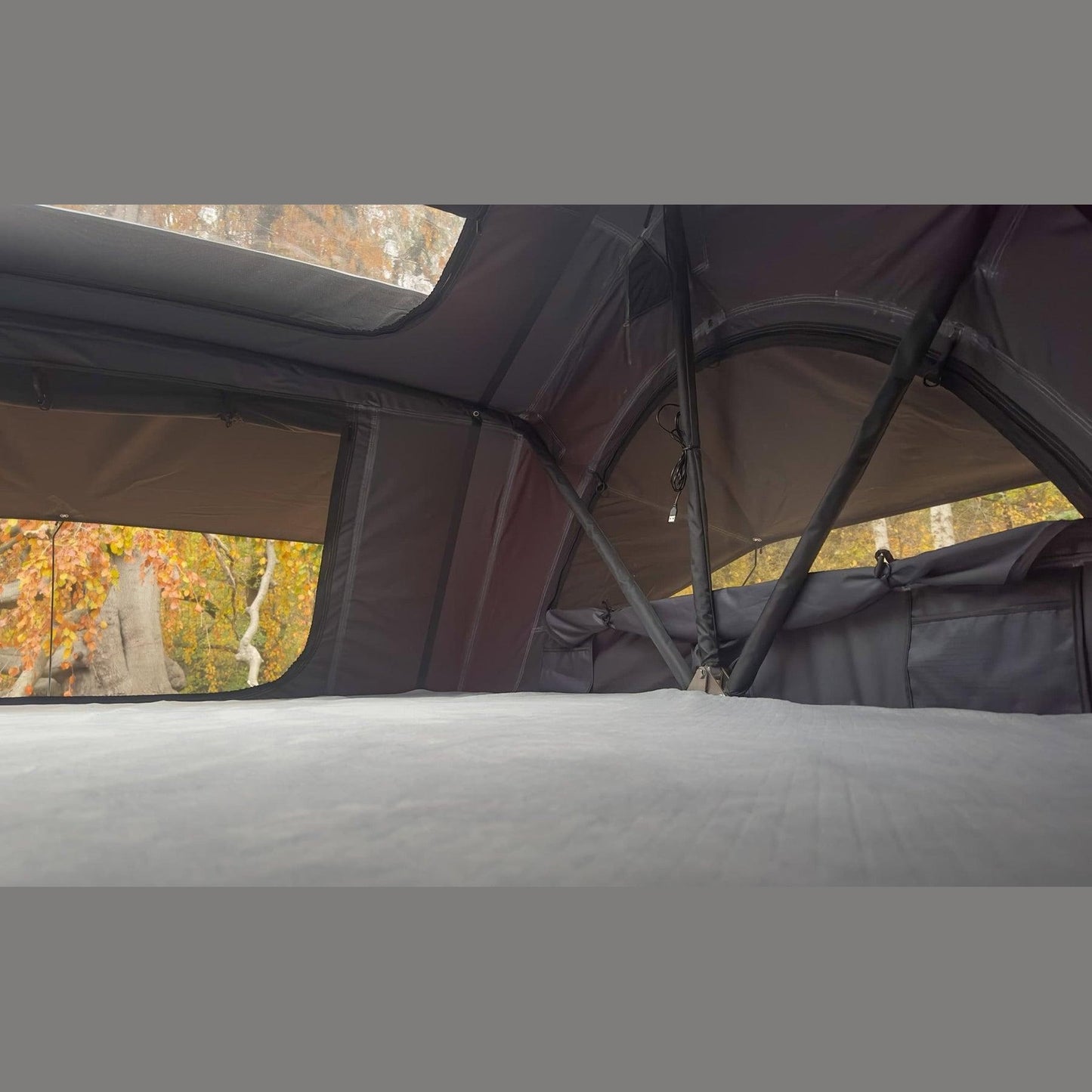 RoofBunk Explorer Super XL Soft Shell Roof Tent – 5/6 Person Rooftop Tent