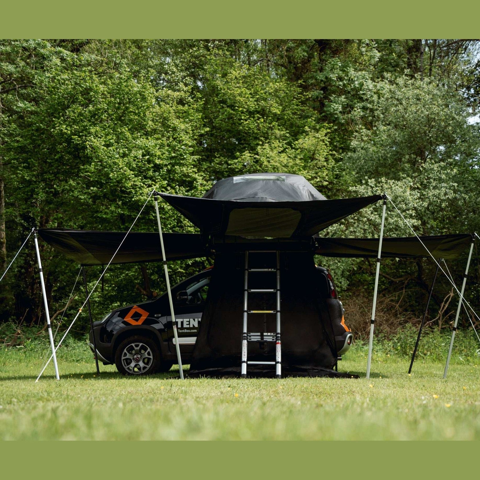 TentBox Living Pod (Lite 2.0) Effortlessly expand your TentBox Lite 2.0 setup with the Living Pod, designed to create a spacious, weatherproof area beneath the fold-out section of your rooftop tent. Whether you're camping in the Scottish Highlands or esca