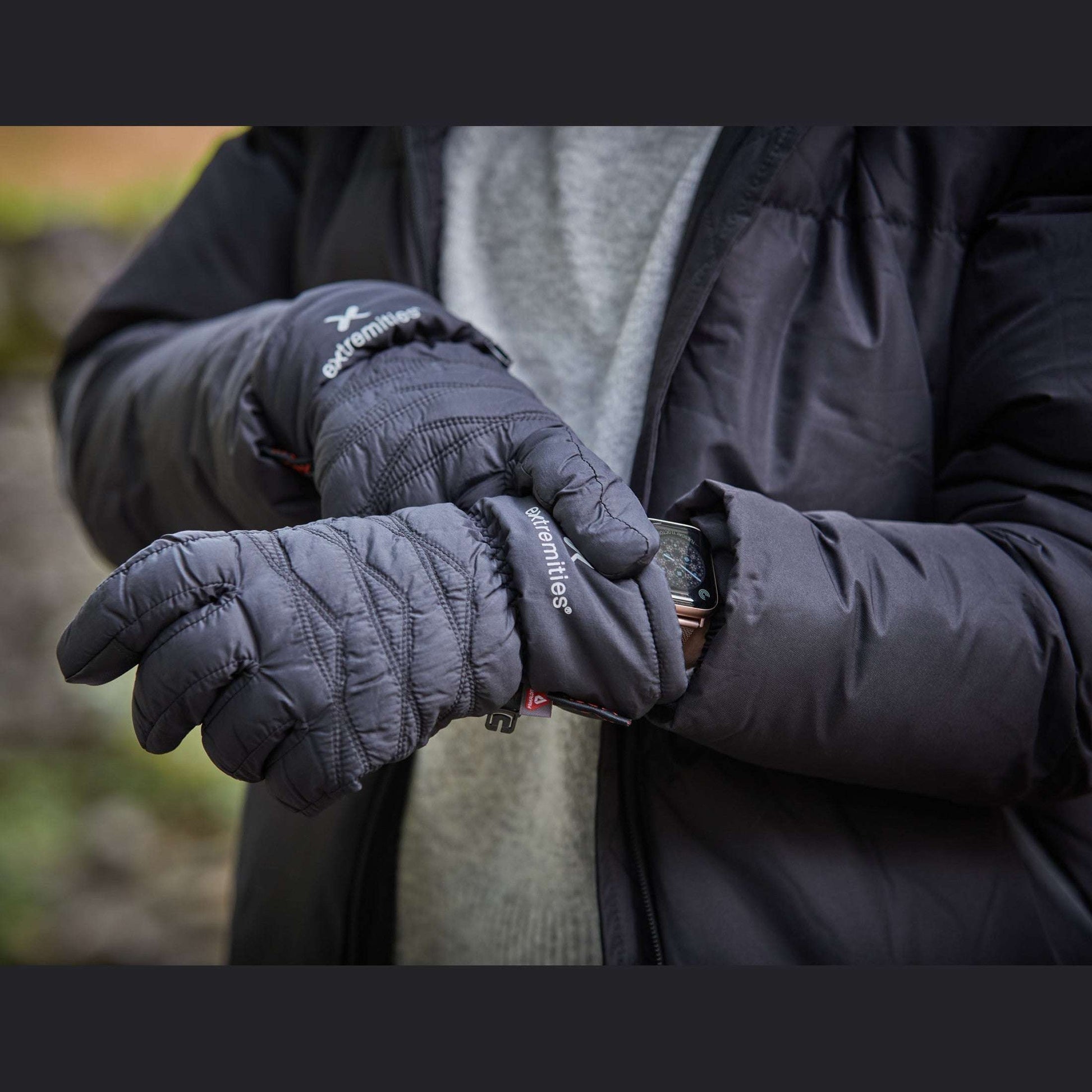 Extremities Paradox Waterproof Primaloft Glove - Black