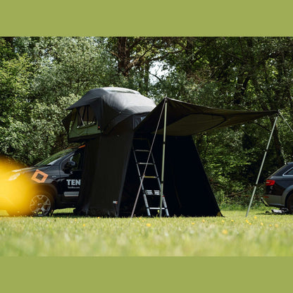 TentBox Living Pod (Lite 2.0) Effortlessly expand your TentBox Lite 2.0 setup with the Living Pod, designed to create a spacious, weatherproof area beneath the fold-out section of your rooftop tent. Whether you're camping in the Scottish Highlands or esca
